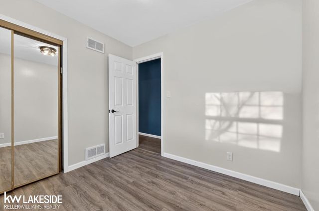 21325 Drexel Street, Clinton Township, MI 48036