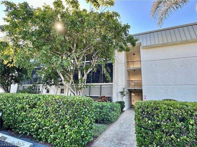 788 Park Shore DR A29, Naples, FL 34103