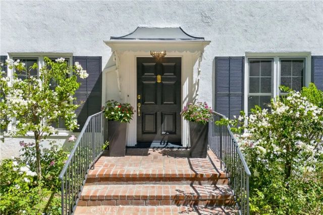 275 Arbolada Dr, Arcadia, CA 91006