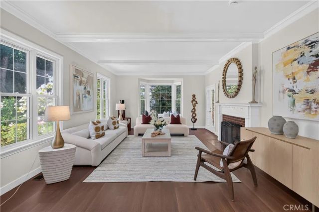 275 Arbolada Dr, Arcadia, CA 91006