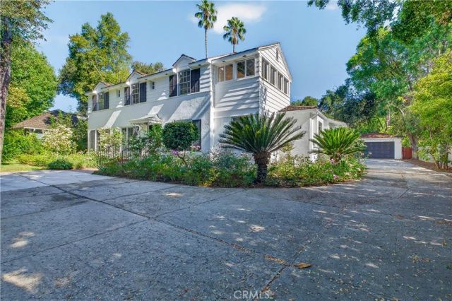 275 Arbolada Dr, Arcadia, CA 91006