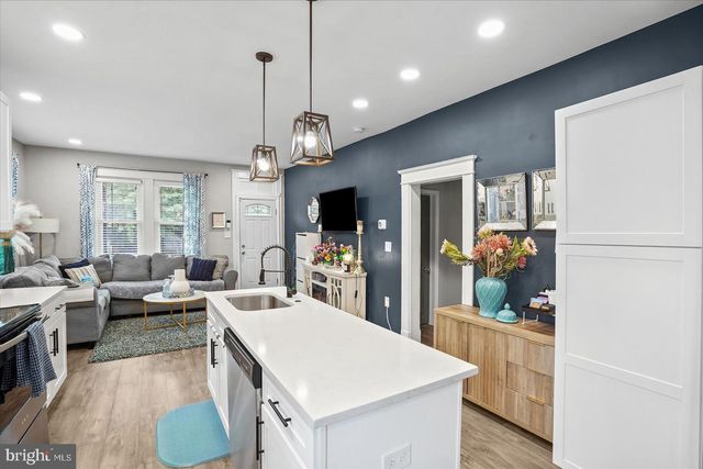 2809 HEMLOCK AVE, Baltimore, MD 21214