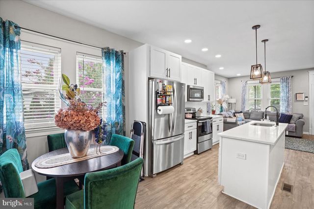 2809 HEMLOCK AVE, Baltimore, MD 21214