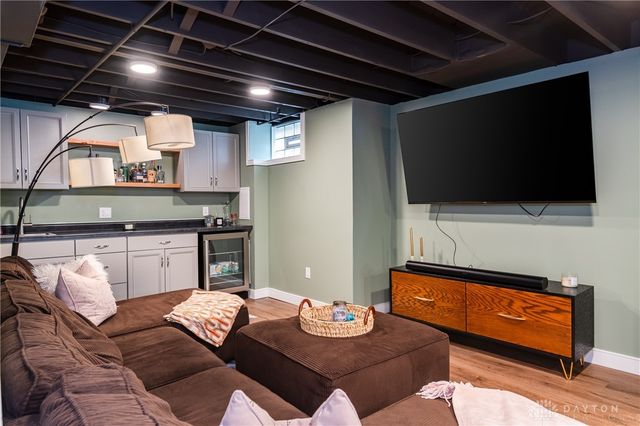 4005 W Corinth Boulevard, Dayton, OH 45410