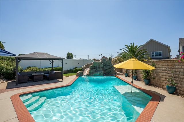 1742 S Candish Avenue, Glendora, CA 91740