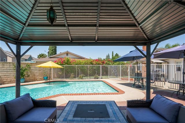 1742 S Candish Avenue, Glendora, CA 91740