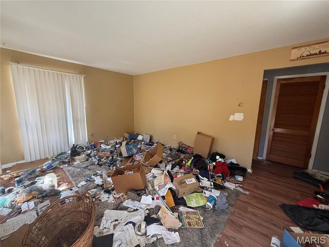 5501 Winchelsea Drive, St Louis, MO 63121