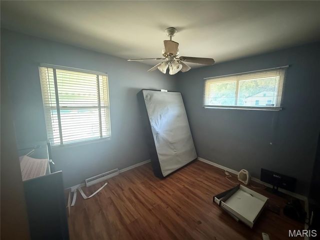 5501 Winchelsea Drive, St Louis, MO 63121