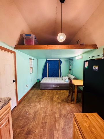 2071 Camp Seale Road, Livingston, TX 77351