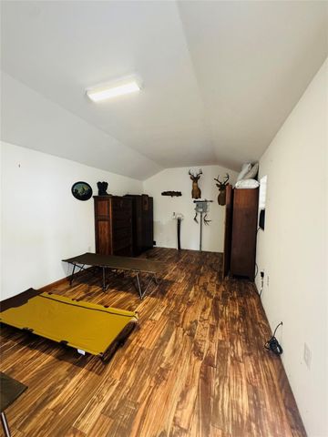 2071 Camp Seale Road, Livingston, TX 77351