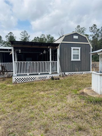 2071 Camp Seale Road, Livingston, TX 77351