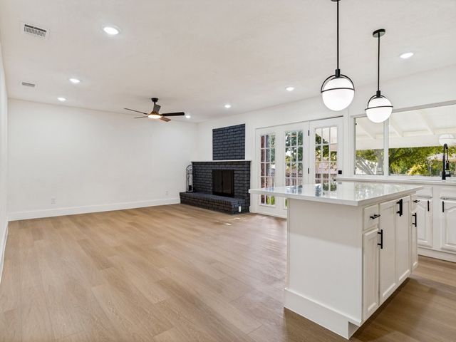 5256 Ragan Drive, The Colony, TX 75056