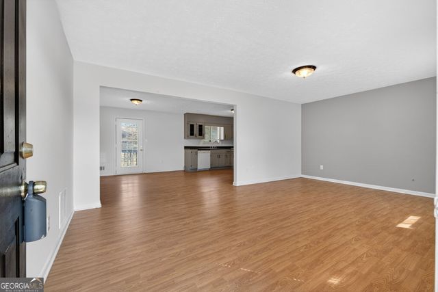 2540 Hartford Drive, Ellenwood, GA 30294