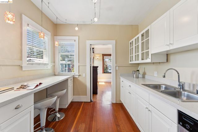 2600 Ashby Ave 4, Berkeley, CA 94705