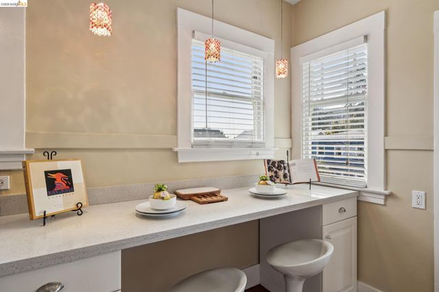 2600 Ashby Ave 4, Berkeley, CA 94705