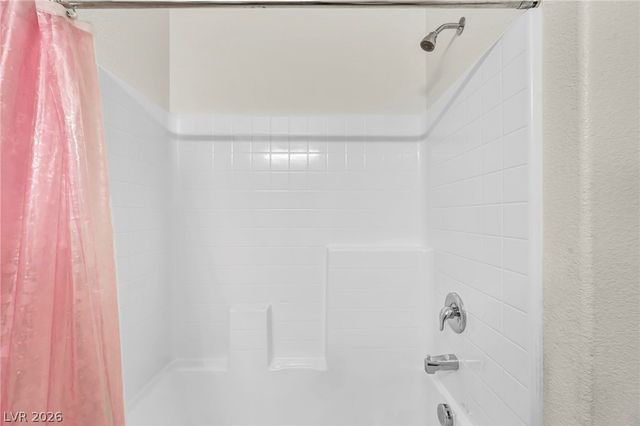 7018 Spicy Merlot Street, North Las Vegas, NV 89086