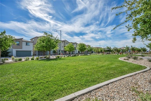 7018 Spicy Merlot Street, North Las Vegas, NV 89086