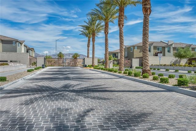 7018 Spicy Merlot Street, North Las Vegas, NV 89086
