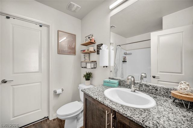 7018 Spicy Merlot Street, North Las Vegas, NV 89086