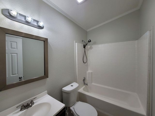 8407 Riverstone DR A, Austin, TX 78724