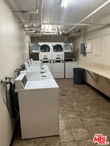 1617 N Fuller Avenue, Los Angeles, CA 90046