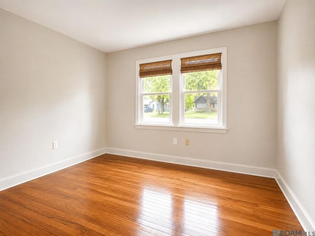 319 Pine St, Denham Springs, LA 70726