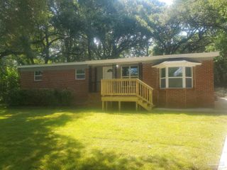 1095 Kathleen Ave, Cantonment, FL 32533