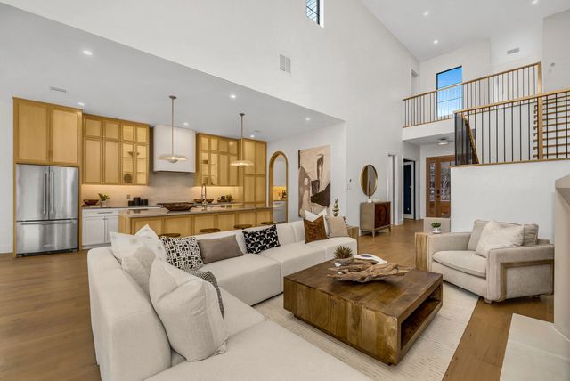 8714 San Fernando Way, Dallas, TX 75218