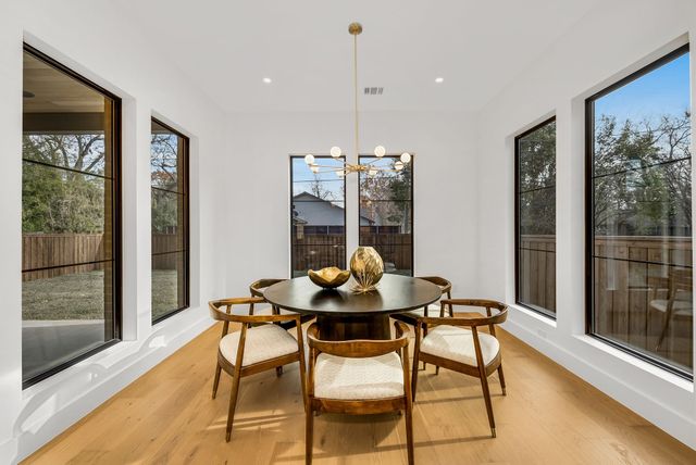 8714 San Fernando Way, Dallas, TX 75218