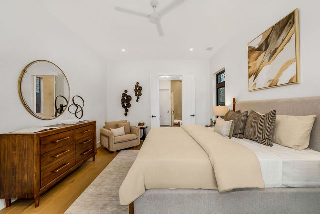 8714 San Fernando Way, Dallas, TX 75218