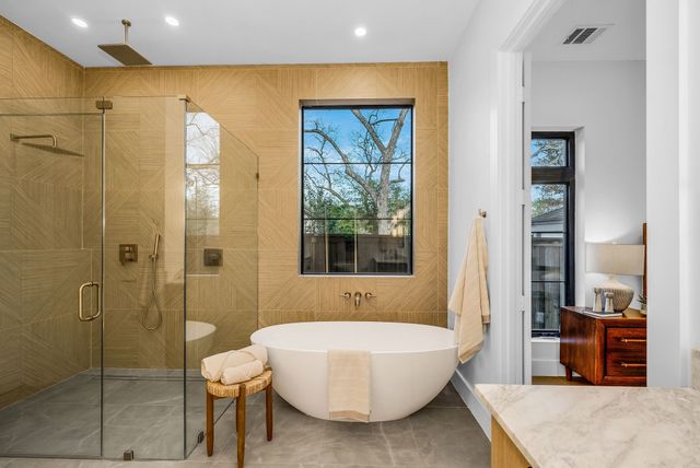 8714 San Fernando Way, Dallas, TX 75218