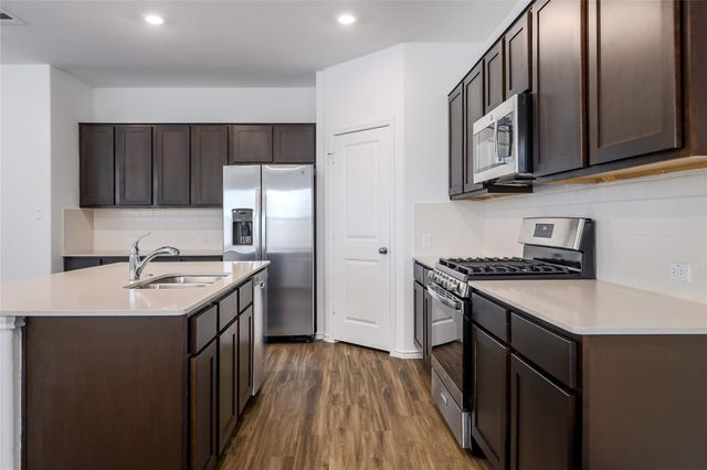 818 Affazia LN, Georgetown, TX 78628