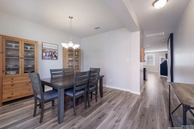 8807 Straight Oaks, San Antonio, TX 78254