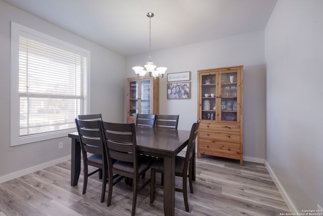 8807 Straight Oaks, San Antonio, TX 78254