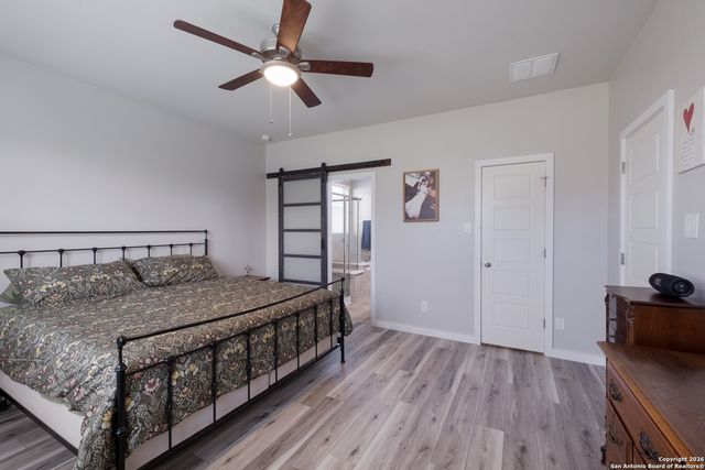 8807 Straight Oaks, San Antonio, TX 78254