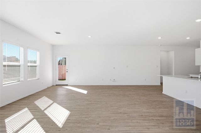 106 Arbordale ST, Georgetown, TX 78628