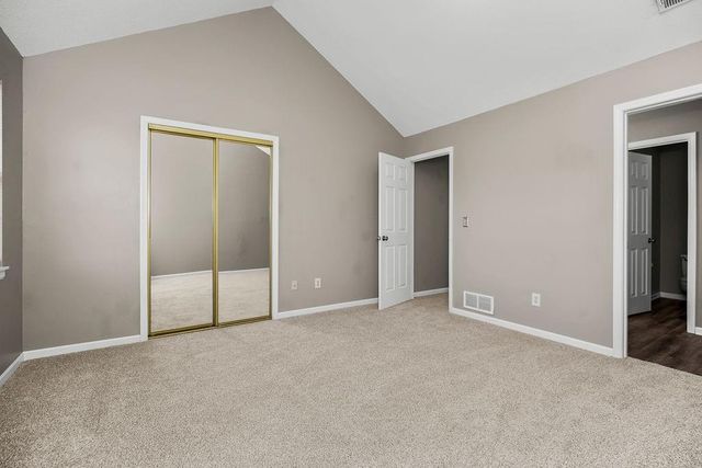 228 SW Pinetree Lane, Lee's Summit, MO 64063