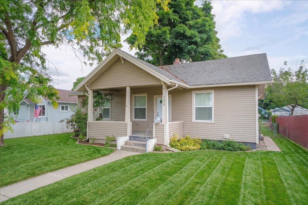 3908 E 4th Ave, Spokane, WA 99202 photo 1