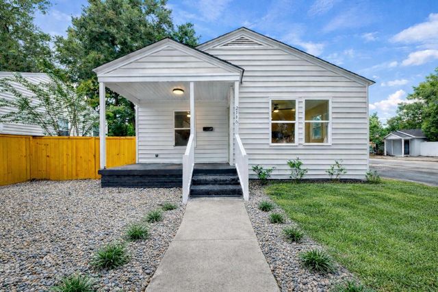 2116 Commander Road, North Charleston, SC 29405