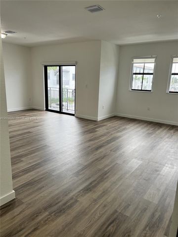 15540 SW 136th St 206, Miami, FL 33196