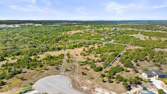 83 S Flat Rock WAY, Johnson City, TX 78636