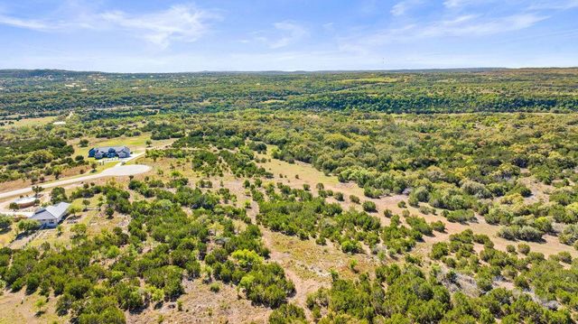 83 S Flat Rock WAY, Johnson City, TX 78636