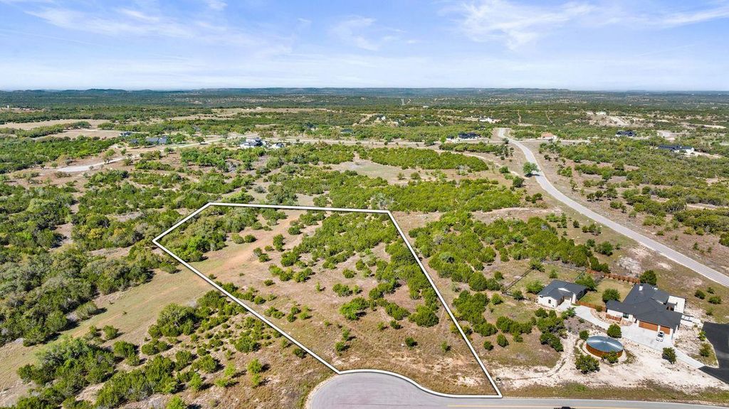 83 S Flat Rock WAY, Johnson City, TX 78636