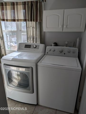 171 Center Street, Aberdeen, NJ 07747