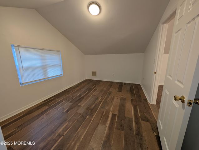 171 Center Street, Aberdeen, NJ 07747