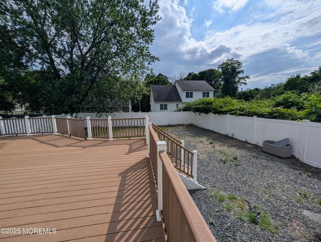 171 Center Street, Aberdeen, NJ 07747