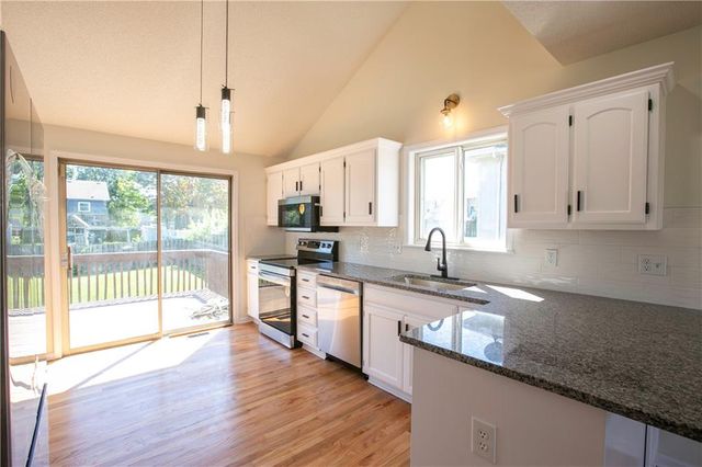 16413 Hight Avenue, Belton, MO 64012