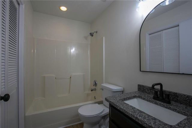 16413 Hight Avenue, Belton, MO 64012