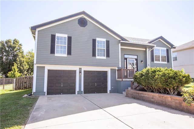 16413 Hight Avenue, Belton, MO 64012