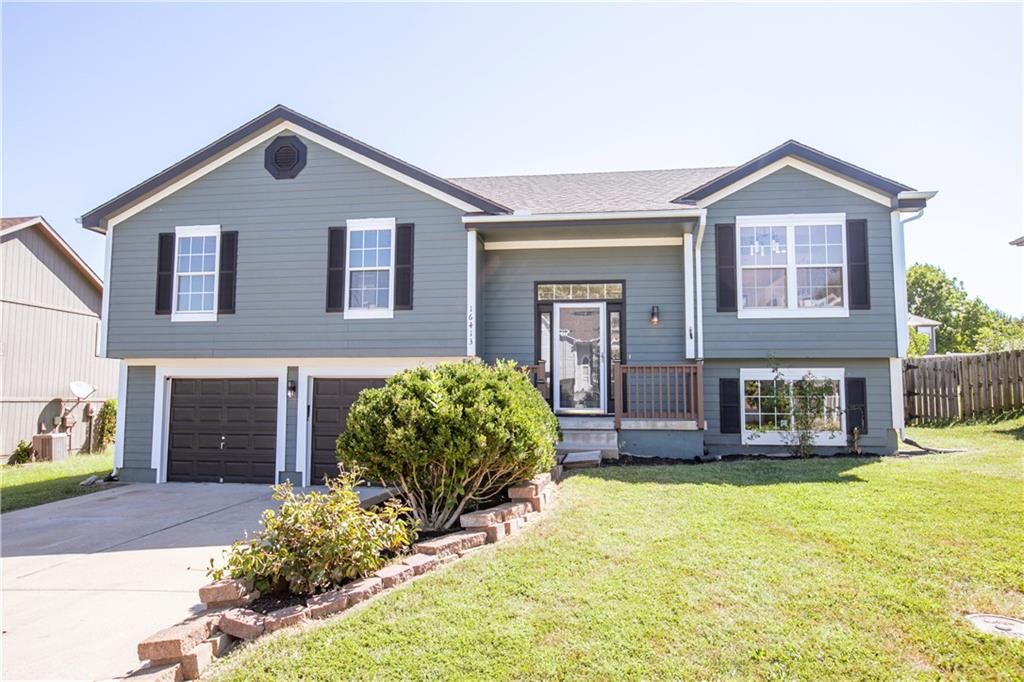 16413 Hight Avenue, Belton, MO 64012